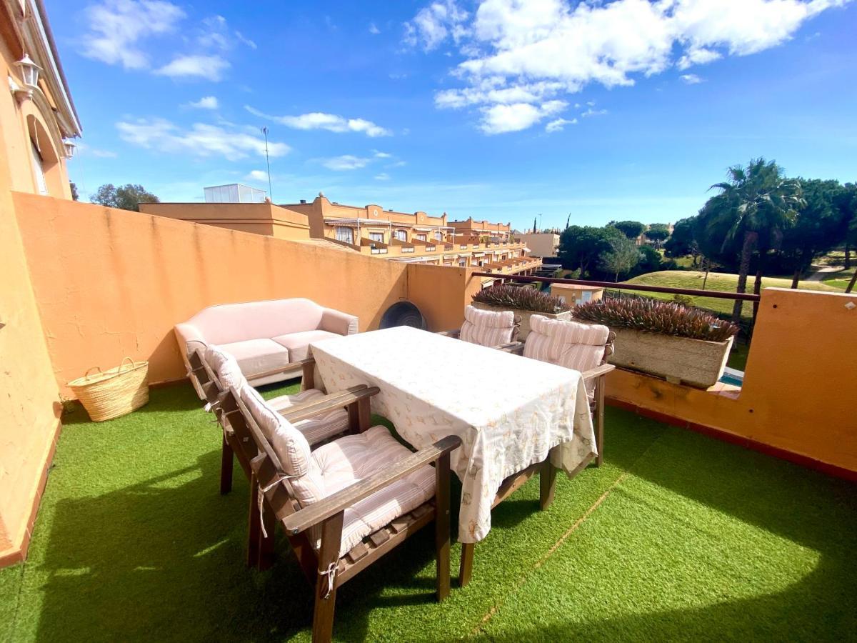 Atico Islantilla Golf Apartment